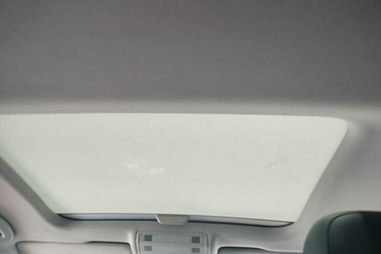 Used Volkswagen Golf 2017 230TSI Automatic Luxury Million-Vehicle Commemorative Edition Headliner