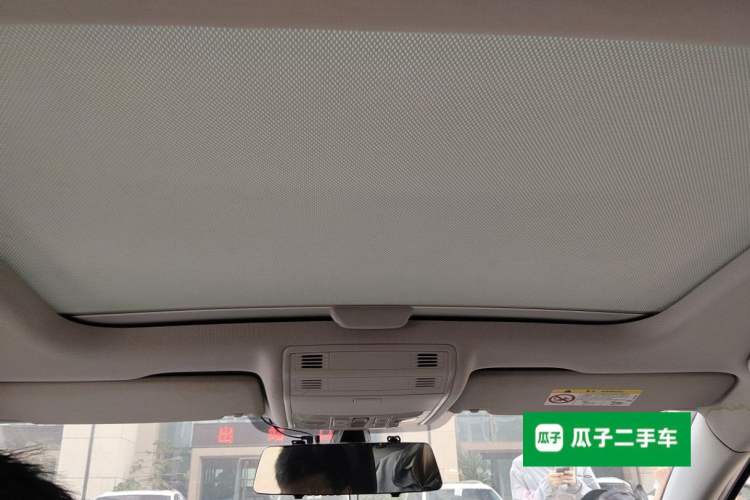 Used Volkswagen Golf 2017 230TSI Automatic Luxury Million-Vehicle Commemorative Edition Headliner