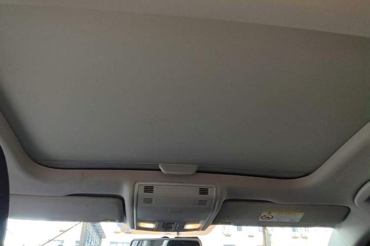 Used Volkswagen Golf 2017 1.6L Automatic Comfort Million-Vehicle Anniversary Edition Headliner