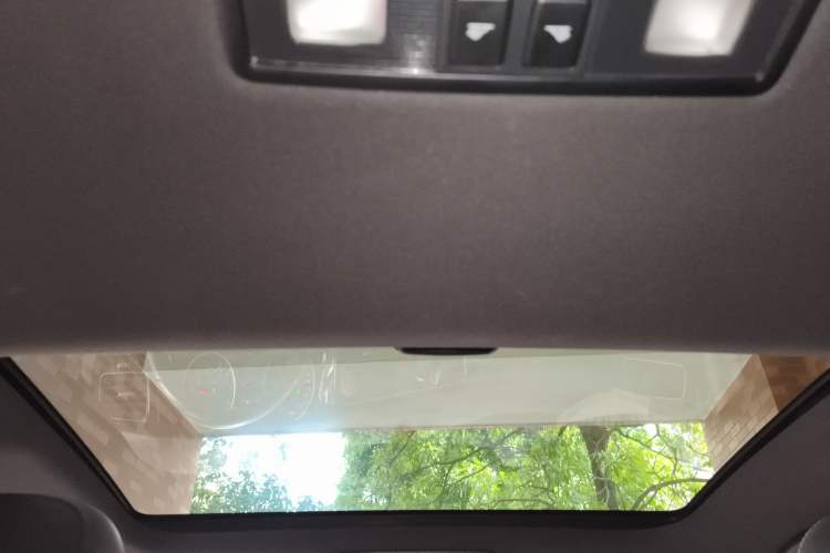 Used Volkswagen Golf 2017 280TSI Automatic R-Line Million-Vehicle Commemorative Edition Headliner