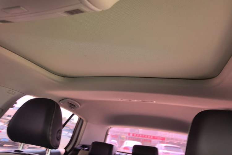 Used Volkswagen Golf 2017 230TSI Automatic Luxury Million-Vehicle Commemorative Edition Headliner