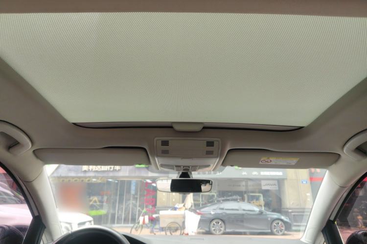 Used Volkswagen Golf 2017 230TSI Automatic Luxury Million-Vehicle Commemorative Edition Headliner