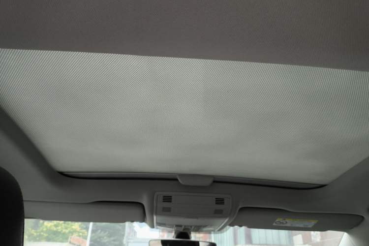 Used Volkswagen Golf 2017 230TSI Automatic Luxury Million-Vehicle Commemorative Edition Headliner