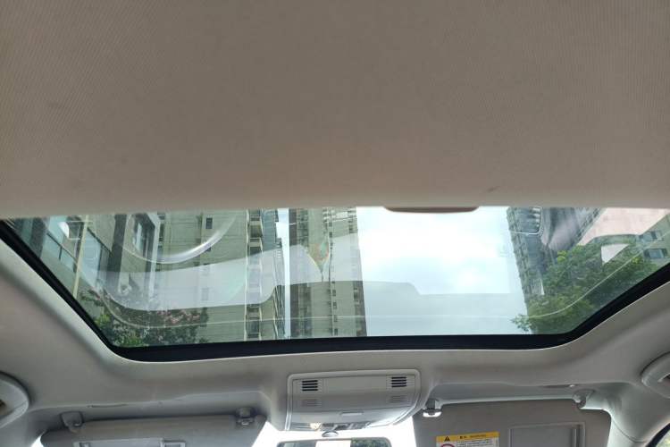 Used Volkswagen Golf 2017 1.6L Automatic Comfort Million-Vehicle Anniversary Edition Headliner