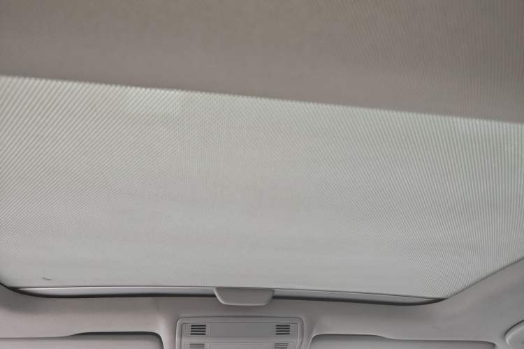 Used Volkswagen Golf 2017 230TSI Automatic Luxury Million-Vehicle Commemorative Edition Headliner