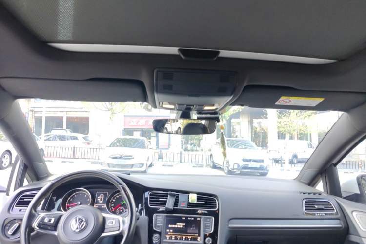 Used Volkswagen Golf 2017 280TSI Automatic R-Line Million-Vehicle Commemorative Edition Headliner