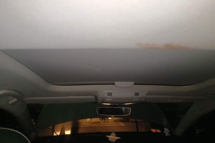 Used Volkswagen Golf 2017 230TSI Automatic Luxury Million-Vehicle Commemorative Edition Headliner