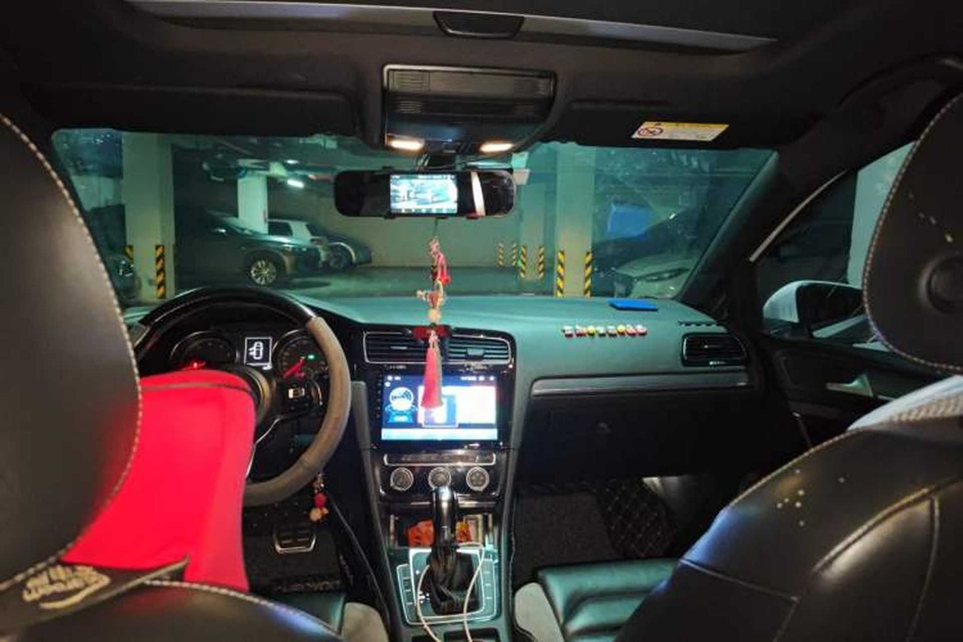 Used Volkswagen Golf 2017 280TSI Automatic R-Line Million-Vehicle Commemorative Edition Headliner