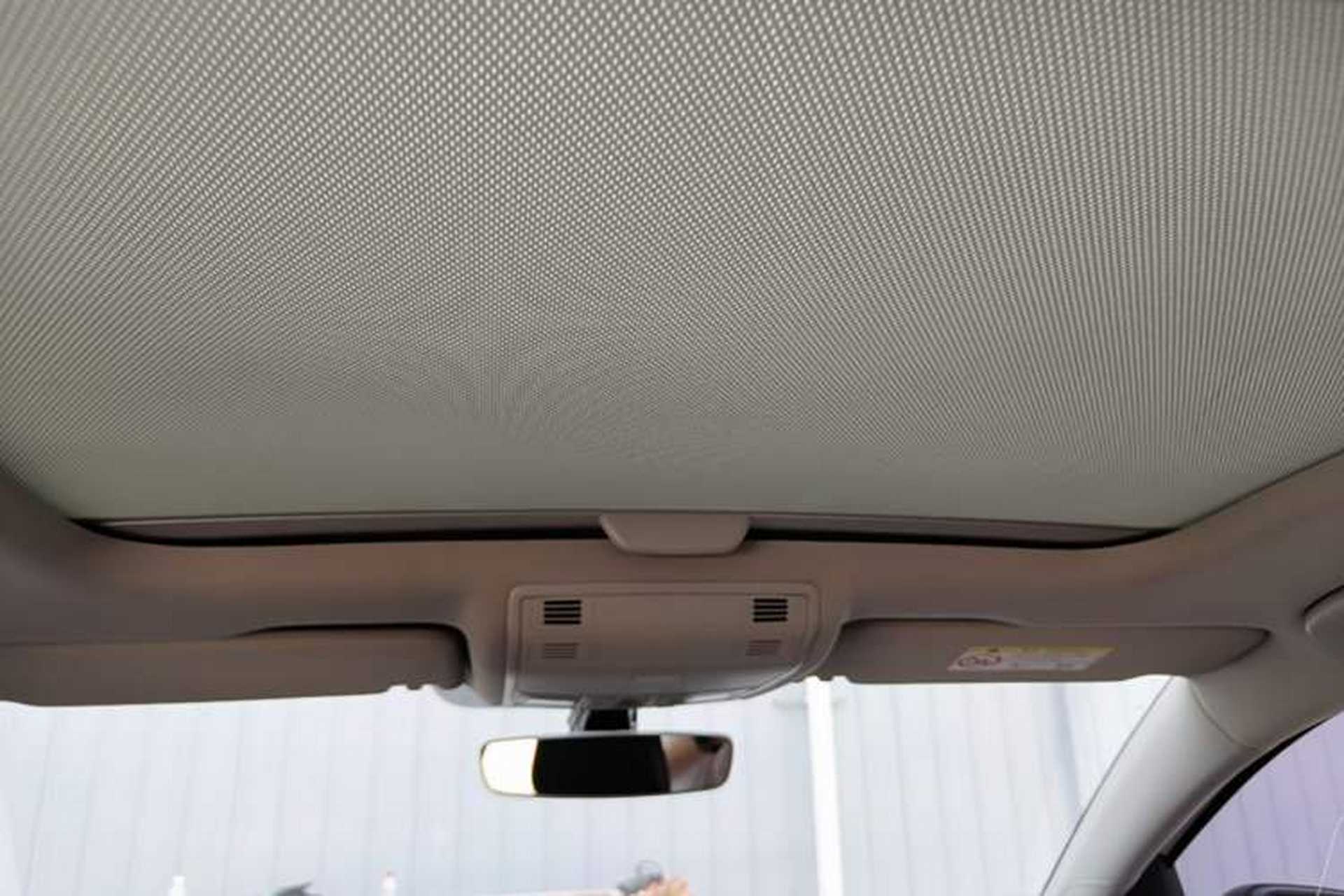 Used Volkswagen Golf 2017 230TSI Automatic Luxury Million-Vehicle Commemorative Edition Headliner