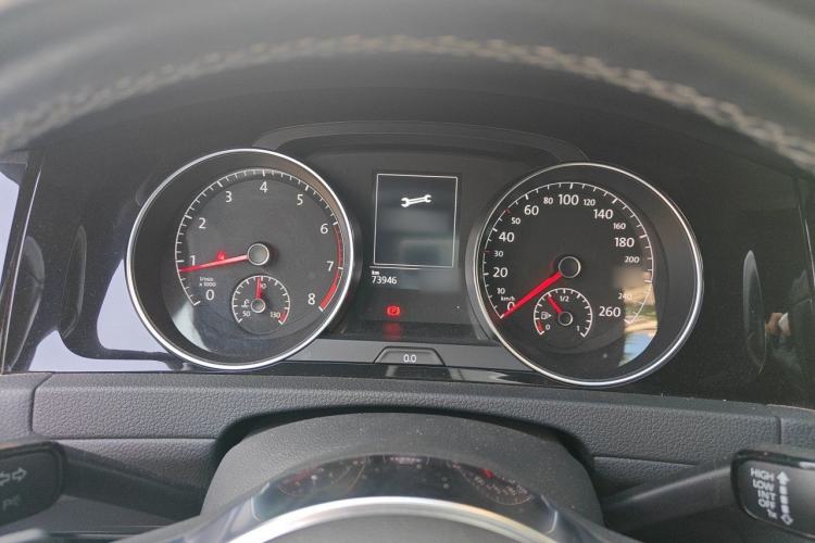 Used Volkswagen Golf 2017 280TSI Automatic R-Line Million-Vehicle Commemorative Edition Instrument Cluster