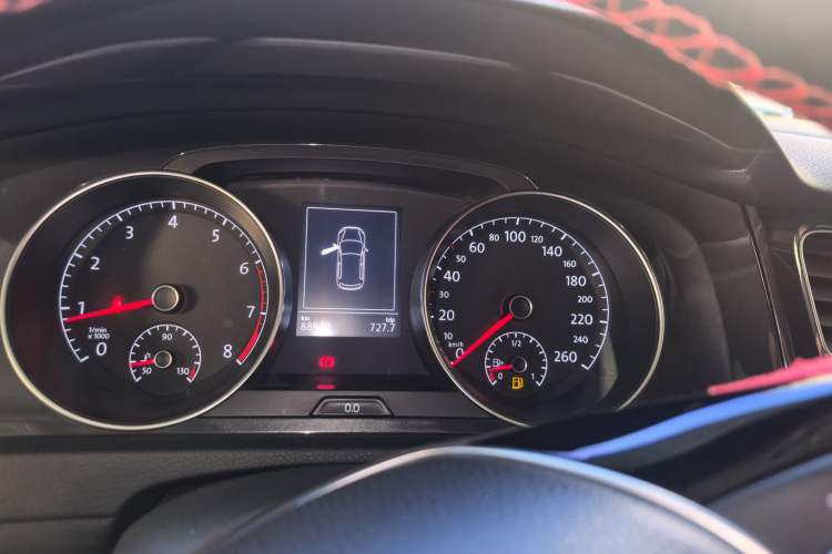 Used Volkswagen Golf 2017 230TSI Manual Comfort Edition – Celebrating Milestone of One Million Units Instrument Cluster