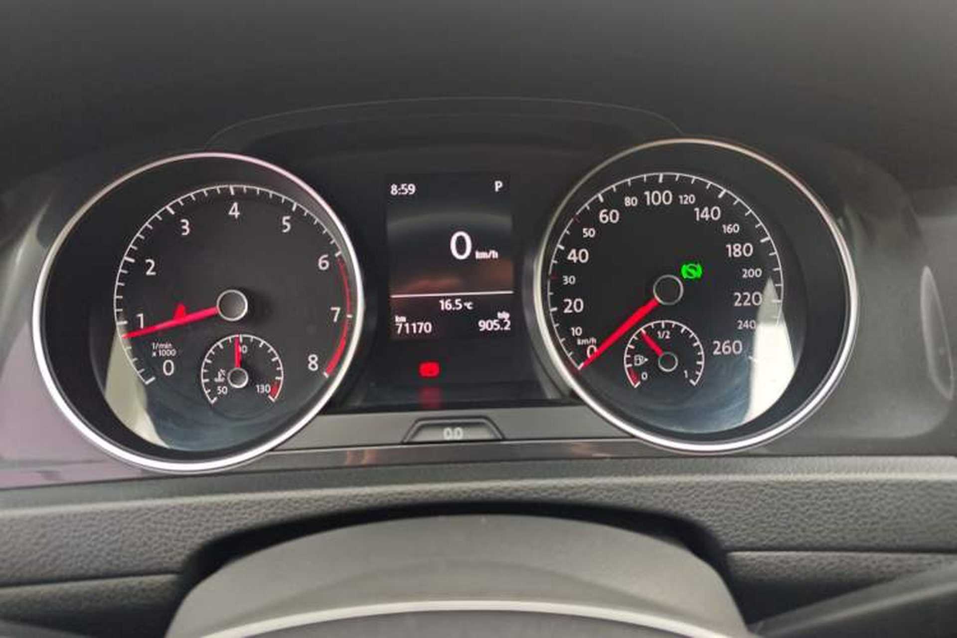 Used Volkswagen Golf 2017 230TSI Automatic Comfort Edition – Celebrating Milestone of One Million Units Instrument Cluster