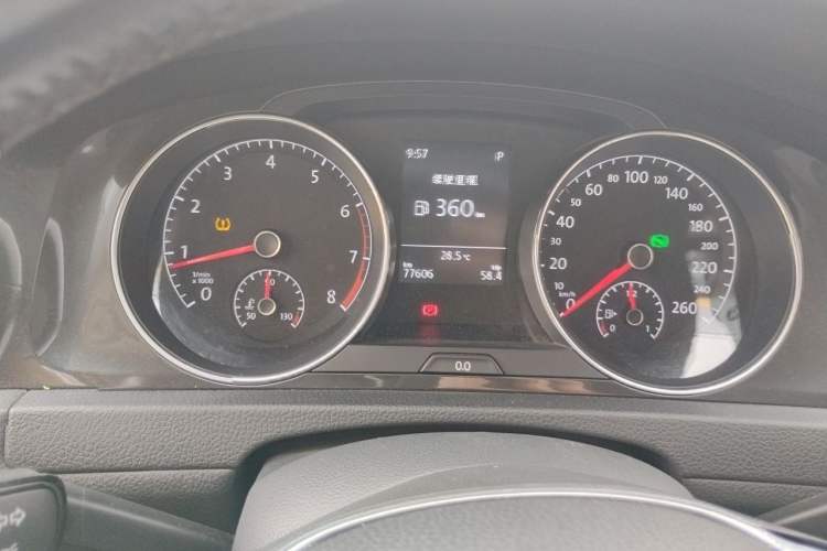 Used Volkswagen Golf 2017 230TSI Automatic Luxury Million-Vehicle Commemorative Edition Instrument Cluster