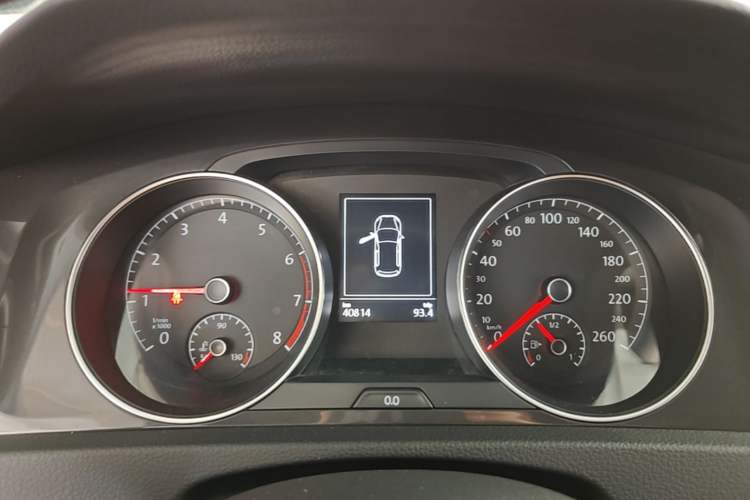 Used Volkswagen Golf 2017 230TSI Automatic Luxury Million-Vehicle Commemorative Edition Instrument Cluster