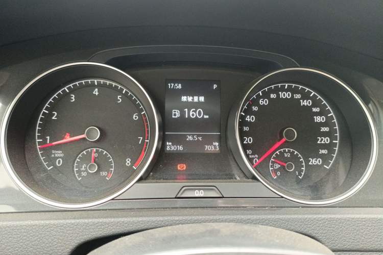 Used Volkswagen Golf 2017 230TSI Automatic Comfort Edition – Celebrating Milestone of One Million Units Instrument Cluster