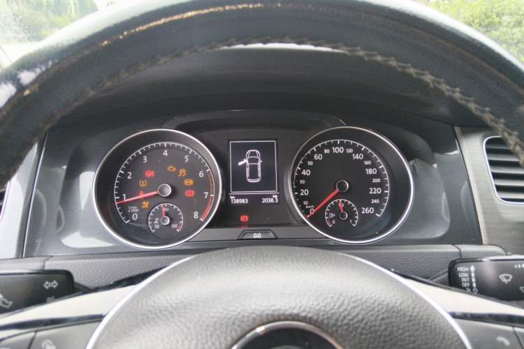 Used Volkswagen Golf 2017 230TSI Automatic Luxury Million-Vehicle Commemorative Edition Instrument Cluster