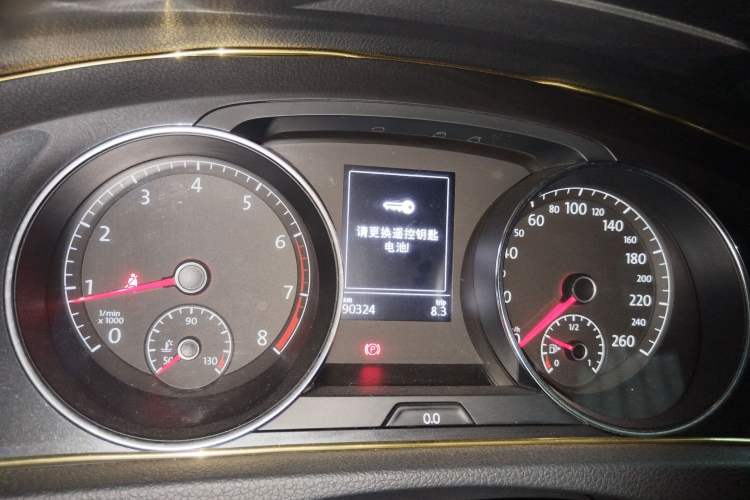 Used Volkswagen Golf 2017 230TSI Automatic Comfort Edition – Celebrating Milestone of One Million Units Instrument Cluster