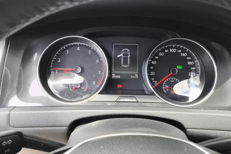 Used Volkswagen Golf 2017 230TSI Automatic Luxury Million-Vehicle Commemorative Edition Instrument Cluster