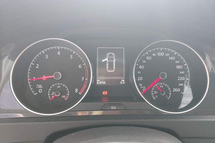 Used Volkswagen Golf 2017 1.6L Automatic Comfort Million-Vehicle Anniversary Edition Instrument Cluster