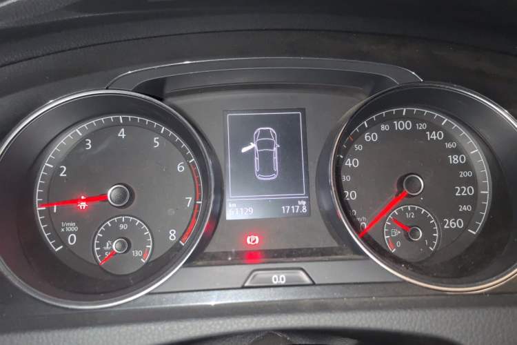 Used Volkswagen Golf 2017 230TSI Automatic Luxury Million-Vehicle Commemorative Edition Instrument Cluster