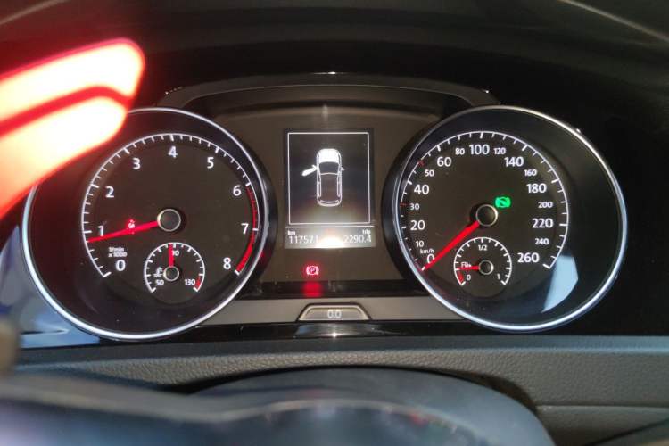 Used Volkswagen Golf 2017 280TSI Automatic R-Line Million-Vehicle Commemorative Edition Instrument Cluster
