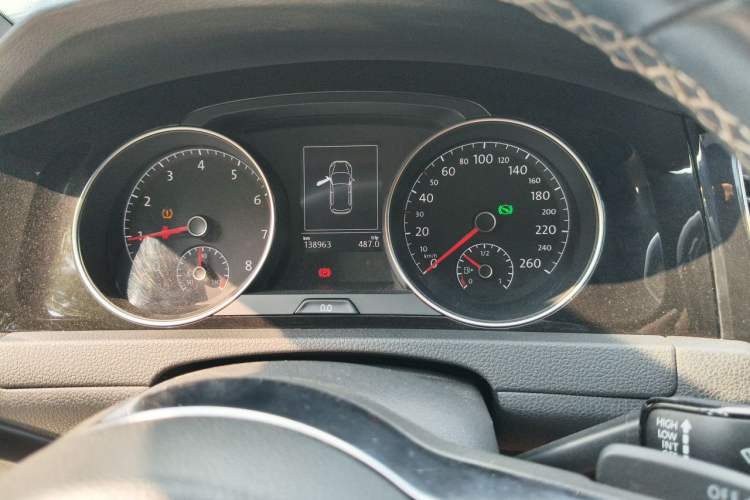 Used Volkswagen Golf 2017 280TSI Automatic R-Line Million-Vehicle Commemorative Edition Instrument Cluster