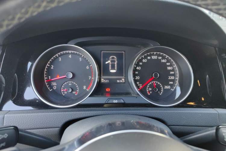 Used Volkswagen Golf 2017 280TSI Automatic R-Line Million-Vehicle Commemorative Edition Instrument Cluster