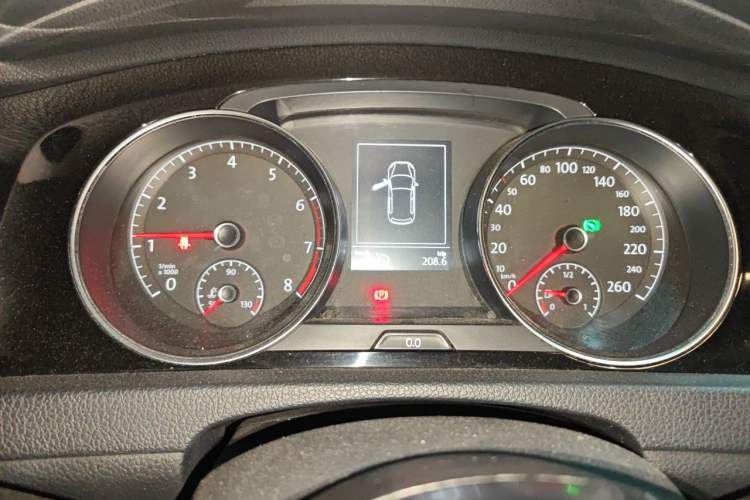 Used Volkswagen Golf 2017 280TSI Automatic R-Line Million-Vehicle Commemorative Edition Instrument Cluster