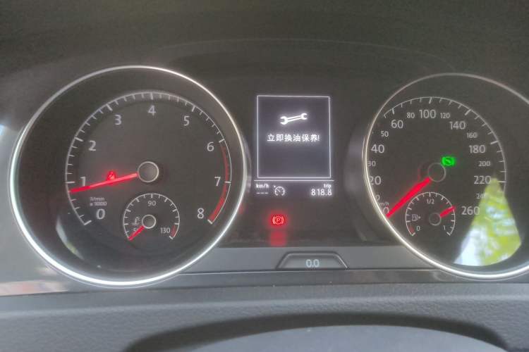 Used Volkswagen Golf 2017 230TSI Automatic Comfort Edition – Celebrating Milestone of One Million Units Instrument Cluster
