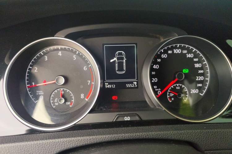Used Volkswagen Golf 2017 280TSI Automatic R-Line Million-Vehicle Commemorative Edition Instrument Cluster