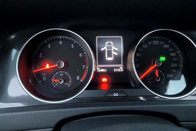Used Volkswagen Golf 2017 230TSI Automatic Luxury Million-Vehicle Commemorative Edition Instrument Cluster