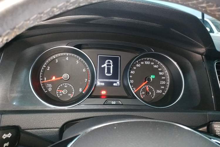 Used Volkswagen Golf 2017 230TSI Automatic Luxury Million-Vehicle Commemorative Edition Instrument Cluster
