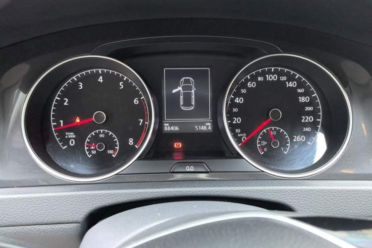 Used Volkswagen Golf 2017 230TSI Automatic Luxury Million-Vehicle Commemorative Edition Instrument Cluster