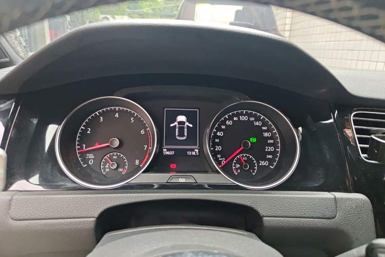 Used Volkswagen Golf 2017 280TSI Automatic R-Line Million-Vehicle Commemorative Edition Instrument Cluster