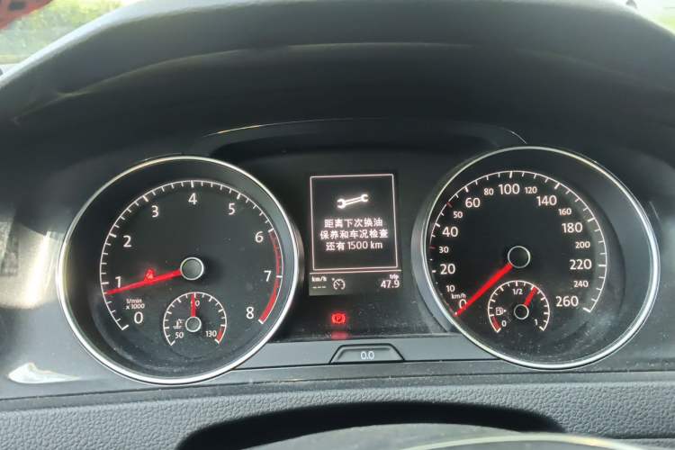 Used Volkswagen Golf 2017 1.6L Automatic Comfort Million-Vehicle Anniversary Edition Instrument Cluster