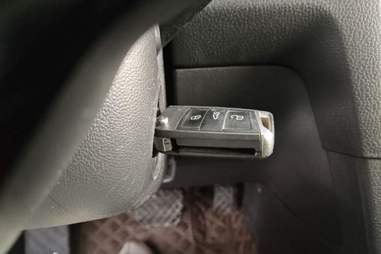 Used Volkswagen Golf 2017 230TSI Automatic Comfort Edition – Celebrating Milestone of One Million Units Interior 1