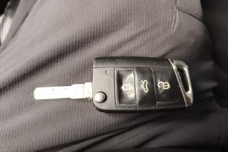 Used Volkswagen Golf 2017 280TSI Automatic R-Line Million-Vehicle Commemorative Edition Interior 1