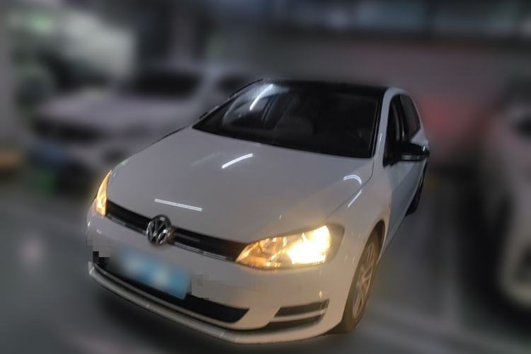Used Volkswagen Golf 2017 230TSI Automatic Luxury Million-Vehicle Commemorative Edition Guazi used car, China used car export, Used car for sale, Used  cars, Cheapest cars for sale