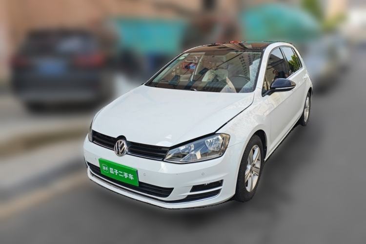 Used Volkswagen Golf 2017 230TSI Automatic Comfort Edition – Celebrating Milestone of One Million Units Guazi used car, China used car export, Used car for sale, Used  cars, Cheapest cars for sale