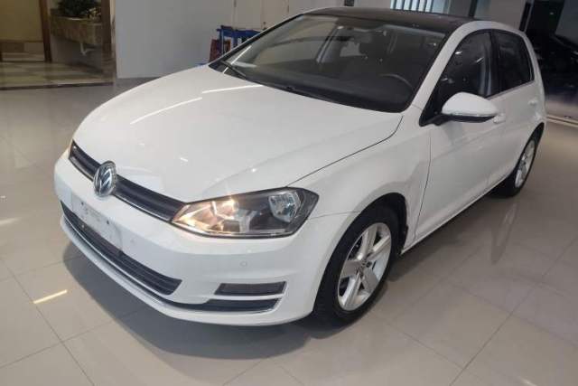 Used Volkswagen Golf 2017 1.6L Automatic Comfort Million-Vehicle Anniversary Edition