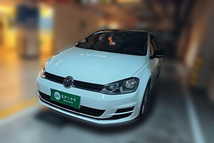 Gebrauchter Volkswagen Golf 2017 230TSI Automatic Comfort Edition – Celebrating Milestone of One Million Units Guazi used car, China used car export, Used car for sale, Used  cars, Cheapest cars for sale