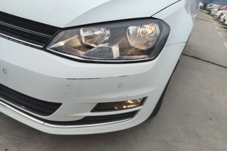 Used Volkswagen Golf 2017 1.6L Automatic Comfort Million-Vehicle Anniversary Edition Left Front Headlight