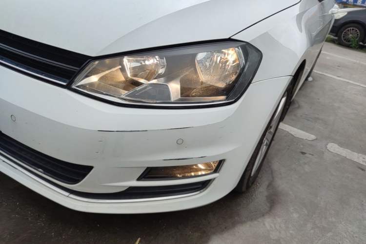 Used Volkswagen Golf 2017 1.6L Automatic Comfort Million-Vehicle Anniversary Edition Left Front Headlight