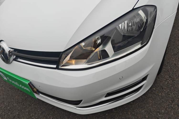 Used Volkswagen Golf 2017 1.6L Automatic Comfort Million-Vehicle Anniversary Edition Left Front Headlight