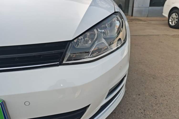 Used Volkswagen Golf 2017 230TSI Automatic Luxury Million-Vehicle Commemorative Edition Left Front Headlight