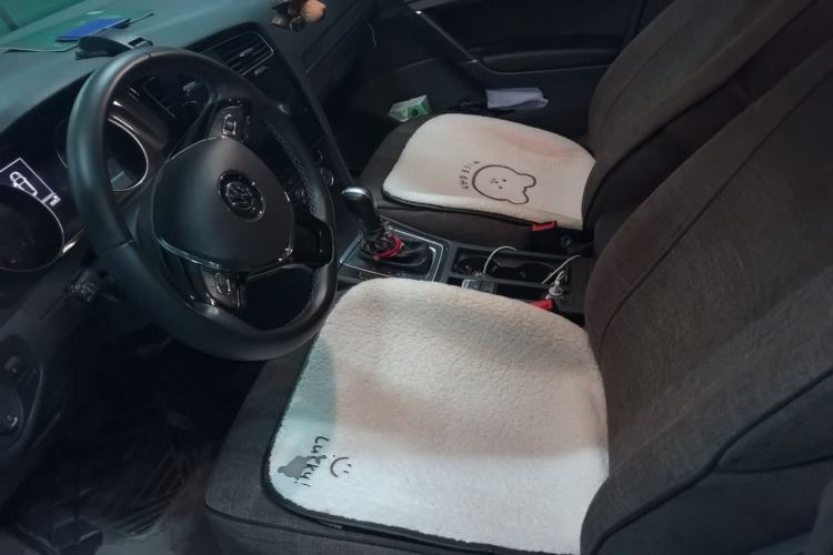 Used Volkswagen Golf 2017 230TSI Automatic Comfort Edition – Celebrating Milestone of One Million Units Left Front Seat
