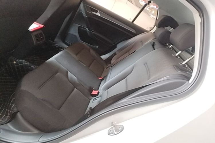 Used Volkswagen Golf 2017 230TSI Automatic Comfort Edition – Celebrating Milestone of One Million Units Left Rear Seat