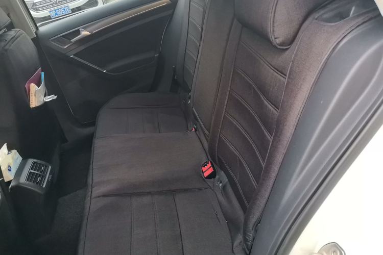 Used Volkswagen Golf 2017 1.6L Automatic Comfort Million-Vehicle Anniversary Edition Left Rear Seat
