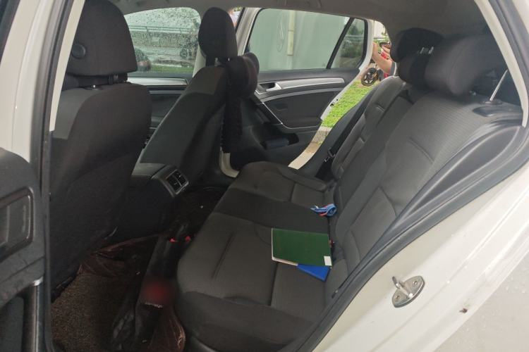 Used Volkswagen Golf 2017 230TSI Automatic Comfort Edition – Celebrating Milestone of One Million Units Left Rear Seat