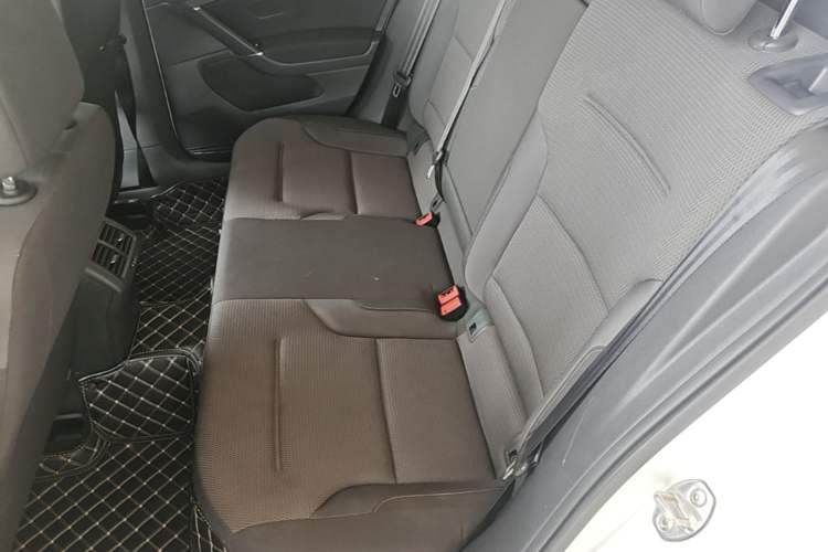 Used Volkswagen Golf 2017 230TSI Automatic Comfort Edition – Celebrating Milestone of One Million Units Left Rear Seat